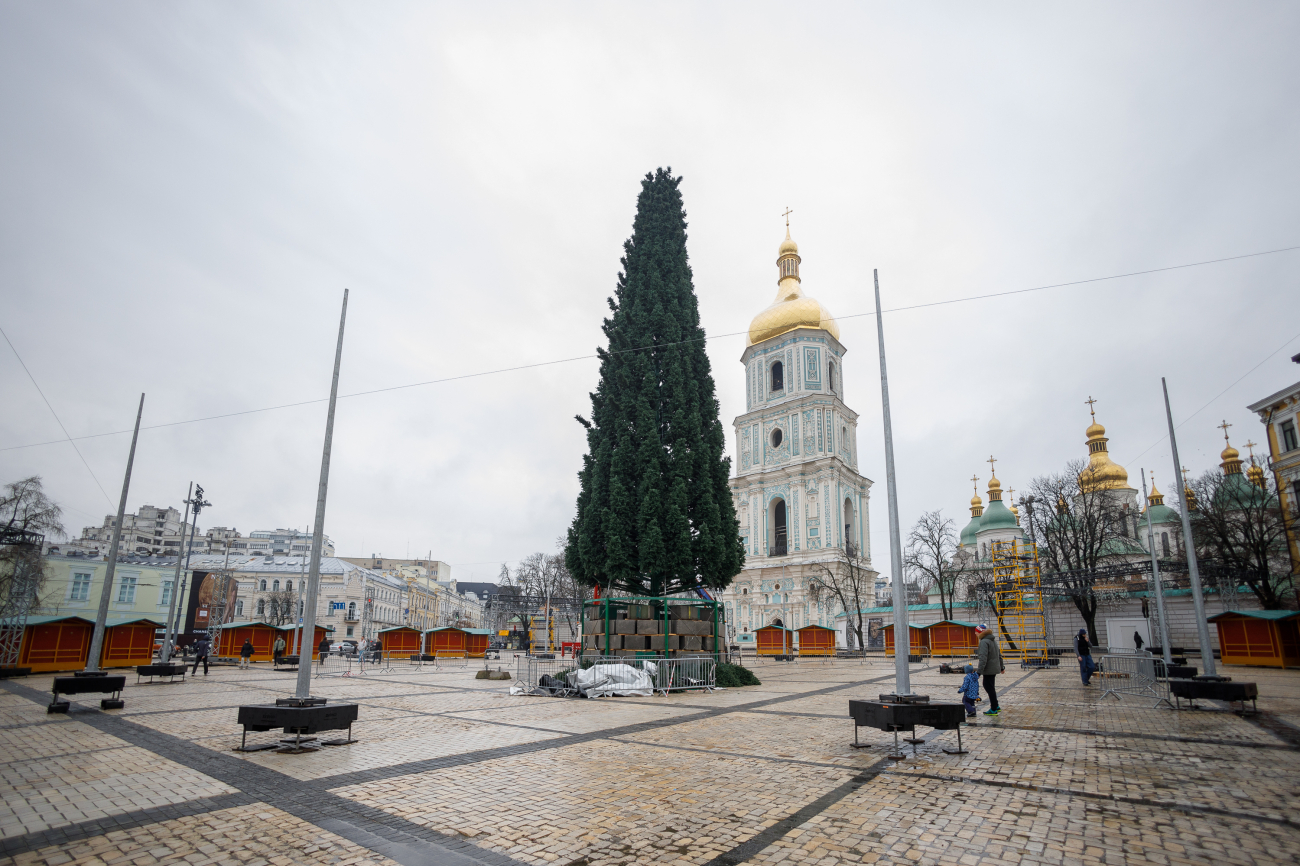 Головна ялинка України: як вона виглядає і коли на ній запалять вогні