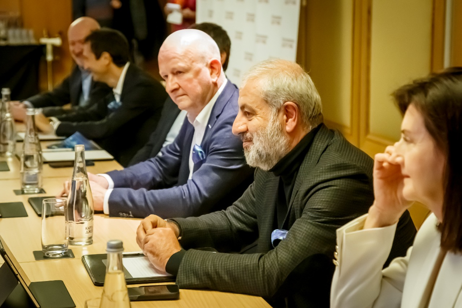 Компания, управляющая магазинами duty-free, отметила 11 лет работы в Украине