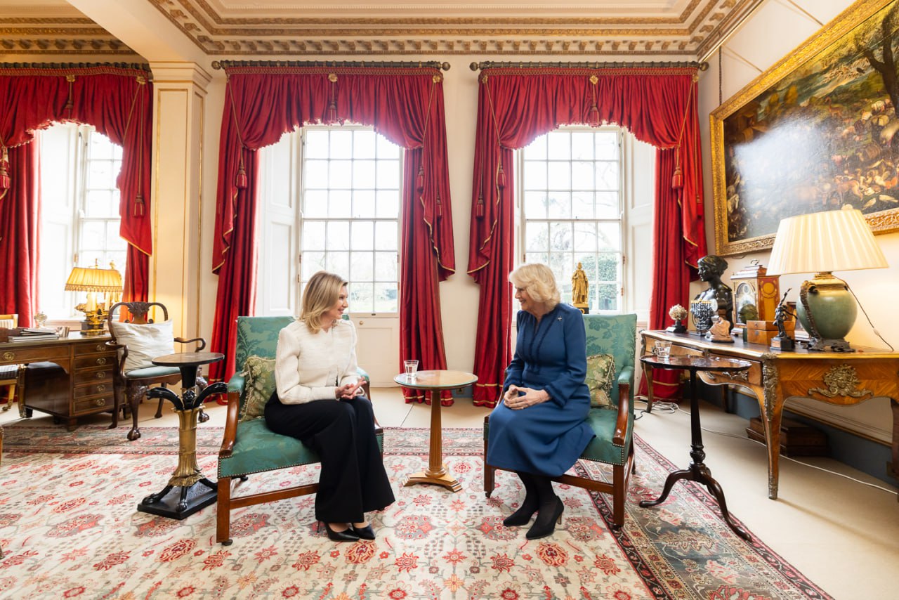 Olena Zelenska showed how the meeting with Queen Camilla was (photo)