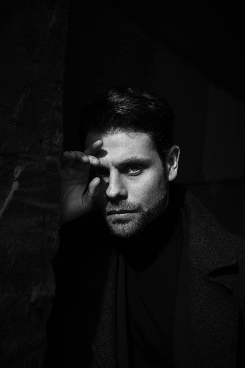 Звезда украинских сериалов впечатлил брутальными кадрами