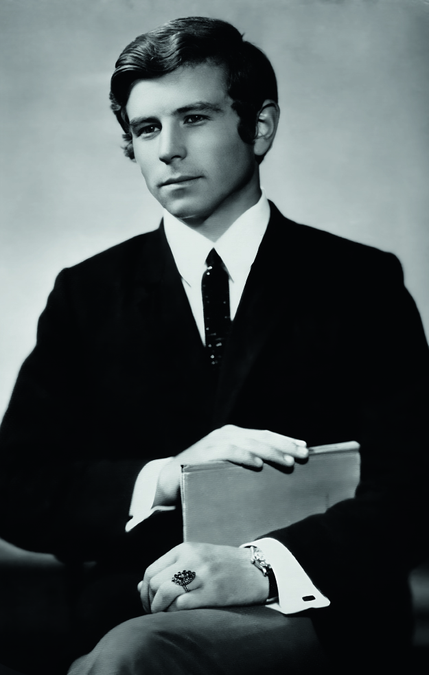 Михаил Поплавский впервые откровенно рассказал о личном и раскрыл секрет успеха