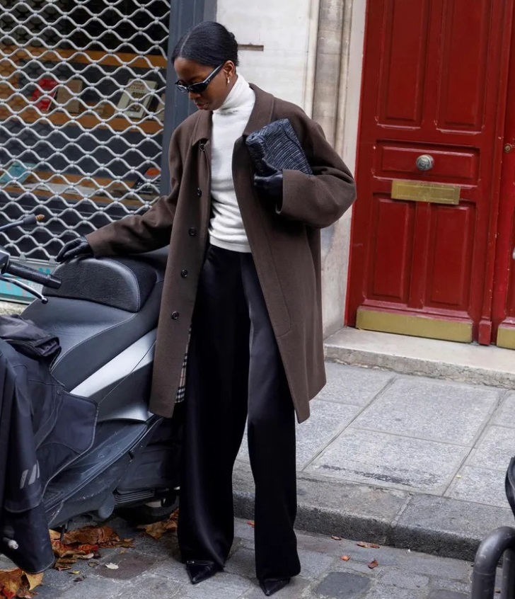 Что носить на работу осенью: 5 модных образов с трендовыми вещами, которые выделят вас из толпы