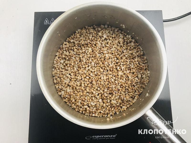 Клопотенко дав рецепт вареників з сиром, додавши туди нашу улюблену крупу