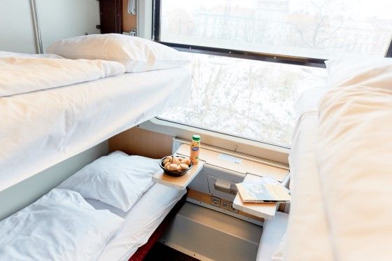 Між Києвом і Прагою пускають прямий поїзд: фото розкішних вагонів і ціни на квитки