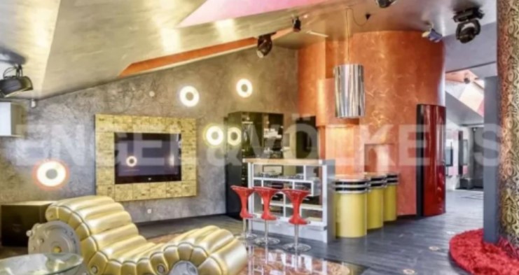 Слили фото 4-этажной квартиры &quot;любовницы&quot; Путина (фото)