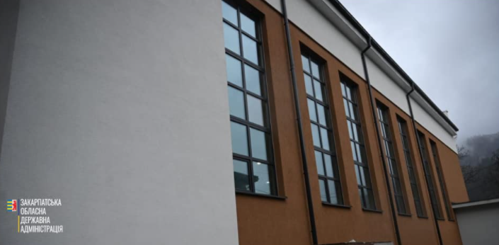 Школа у Міжгір’ї отримала найсучасніший спорткомплекс на Закарпатті