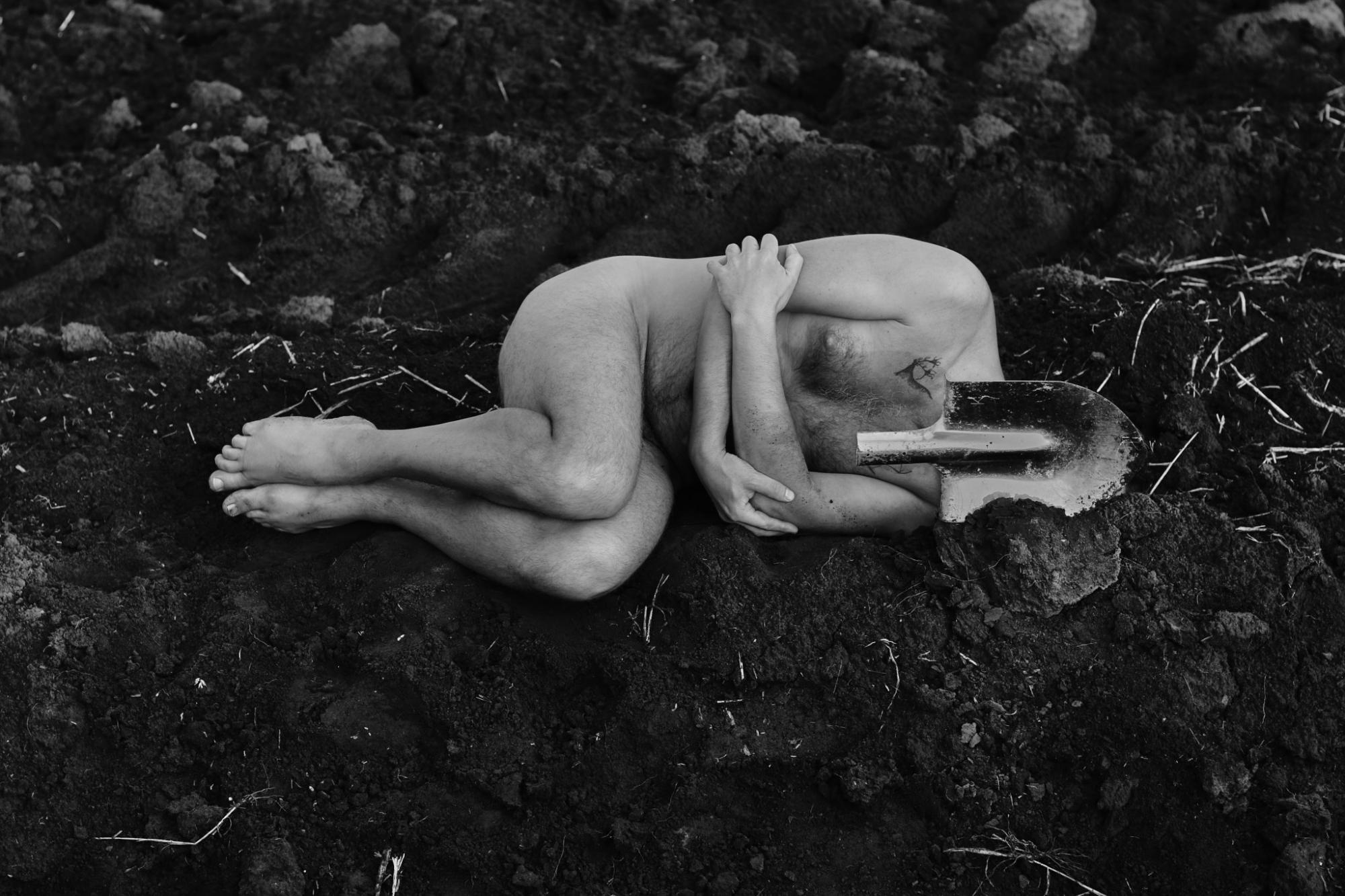 Фотограф Павел Мазай: "Я пообещал себе, что никто не увидит моих работ из Бучи"