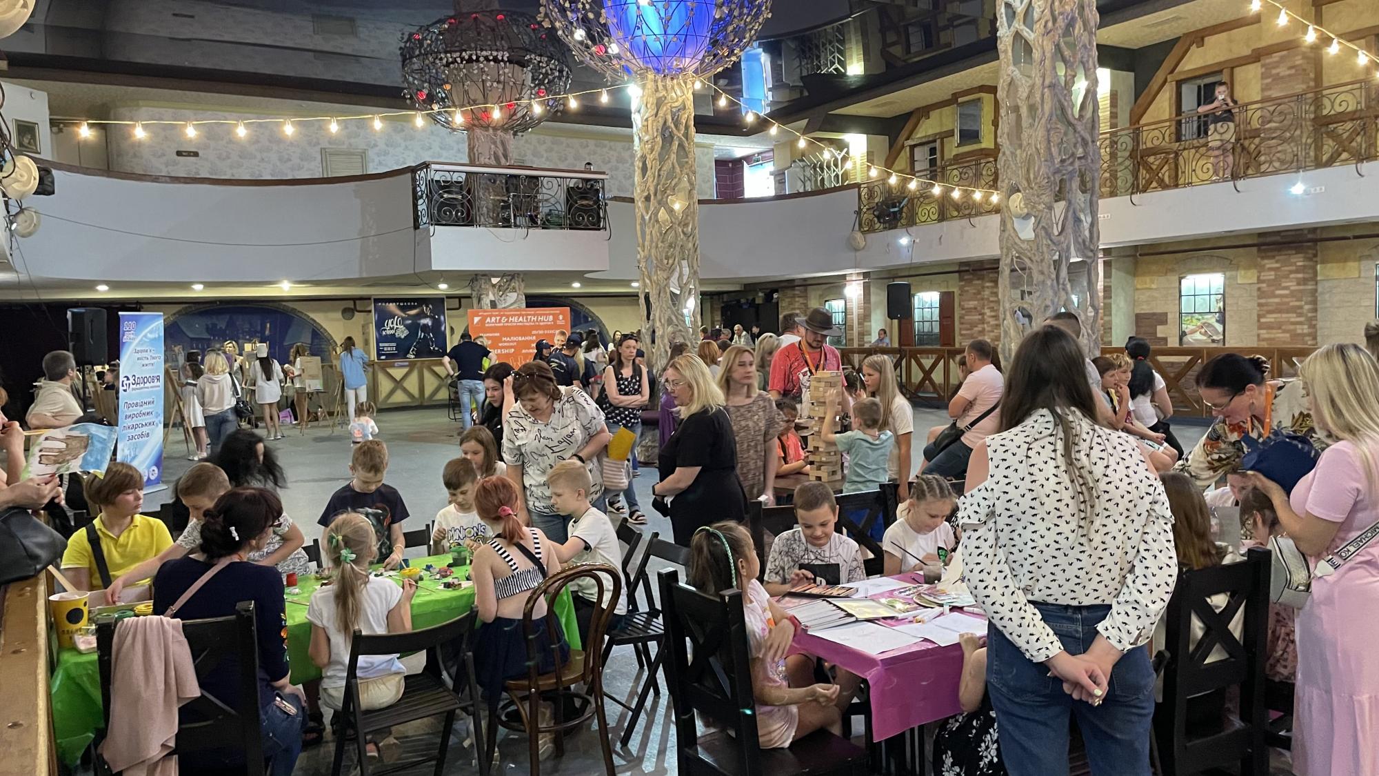 Фармкомпанія "Здоров’я" організувала свято для дітей Харкова
