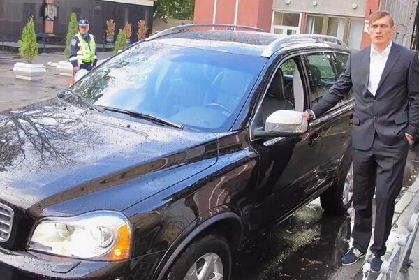 Олександр Усик розповів про улюблені авто: &quot;сам люблю доглядати&quot;