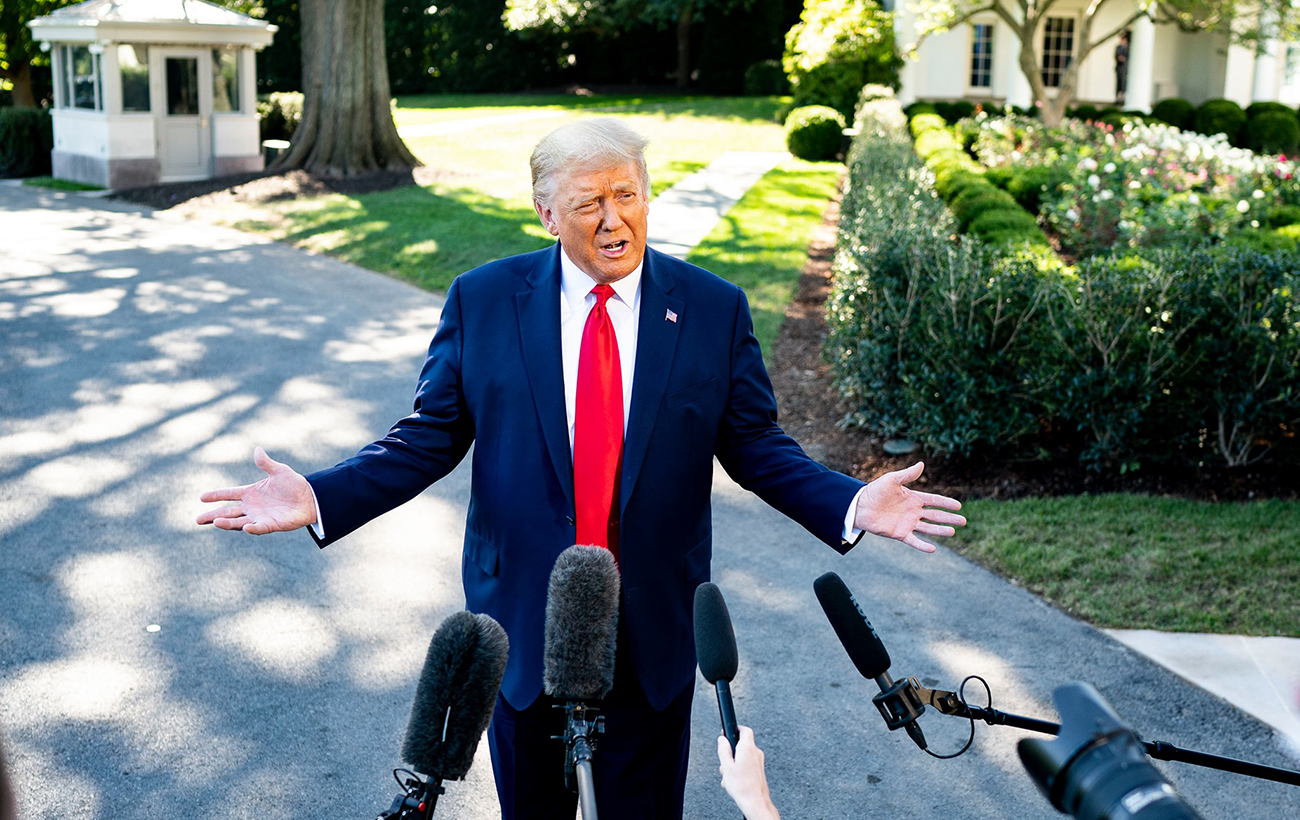 Що про Трампа говорить його дивний стиль одягу та зачіска