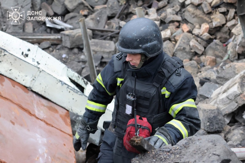 Body found after 9-day search in Zaporizhzhia rubble
