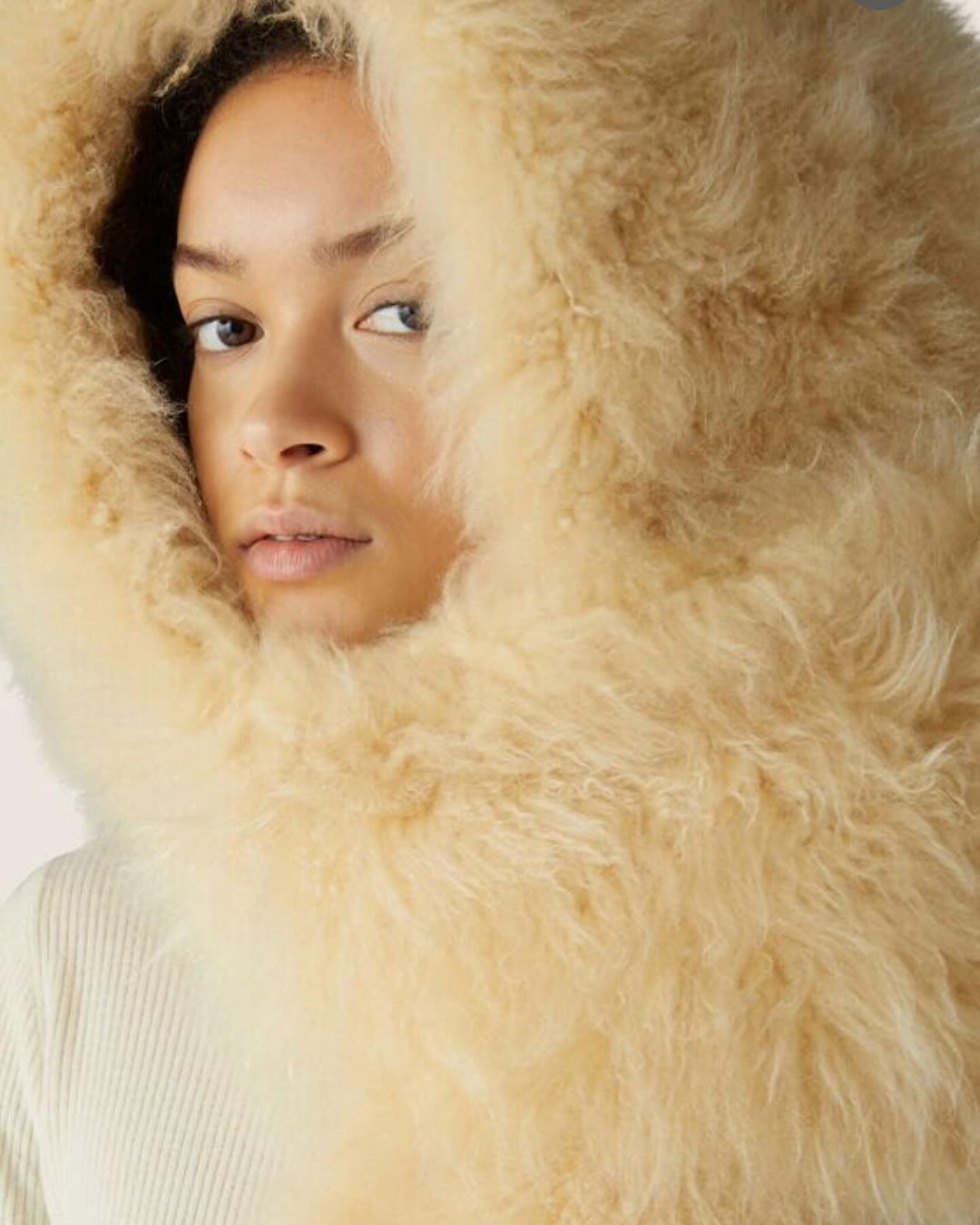 Наймодніші хутряні речі зими, які зроблять вас королевою: фотоприклади від стиліста
