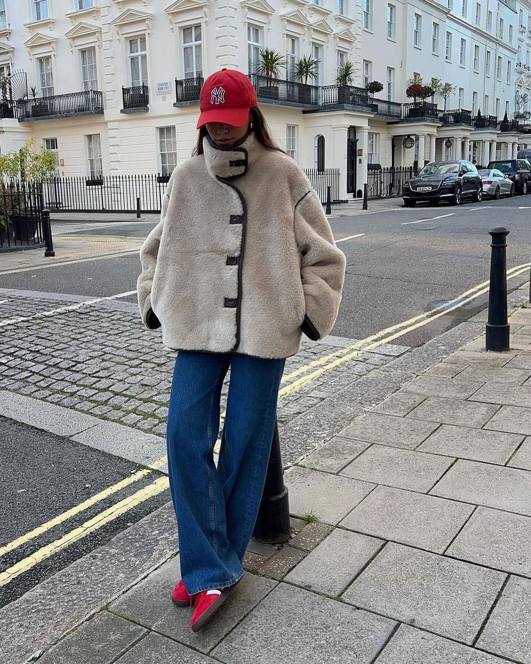 Наймодніші хутряні речі зими, які зроблять вас королевою: фотоприклади від стиліста