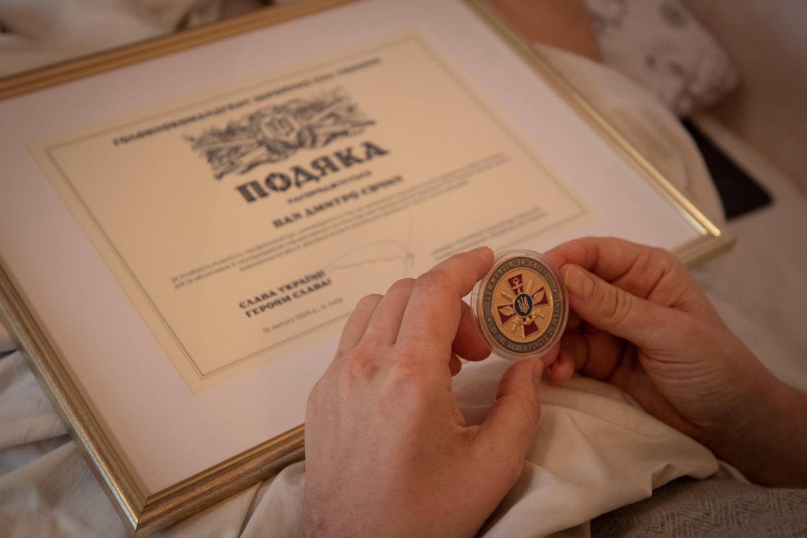 Сырский показал фото из больницы и взбудоражил сеть: что произошло