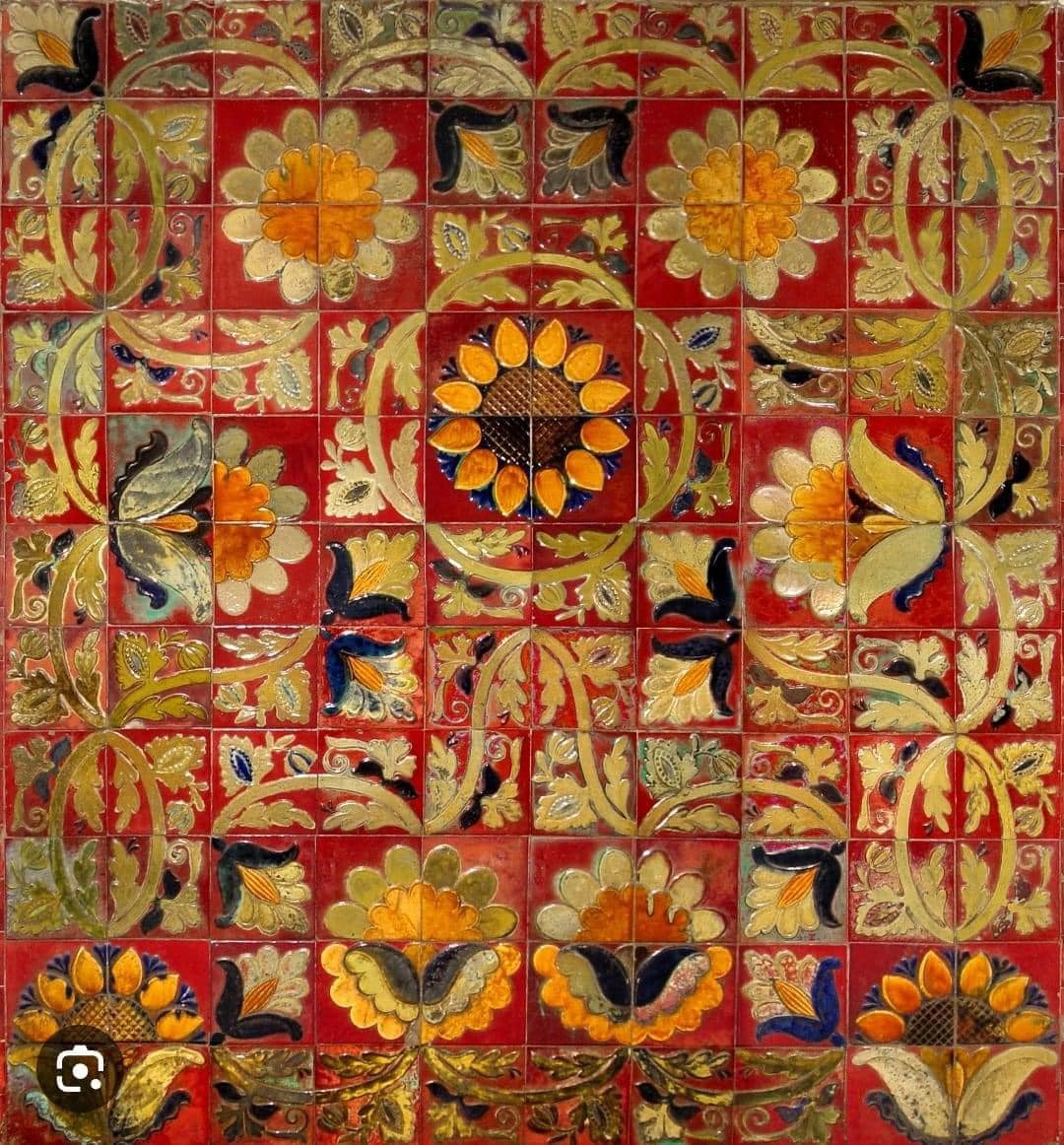 Пішла з життя художниця, яка створила панно на станції метро Хрещатик