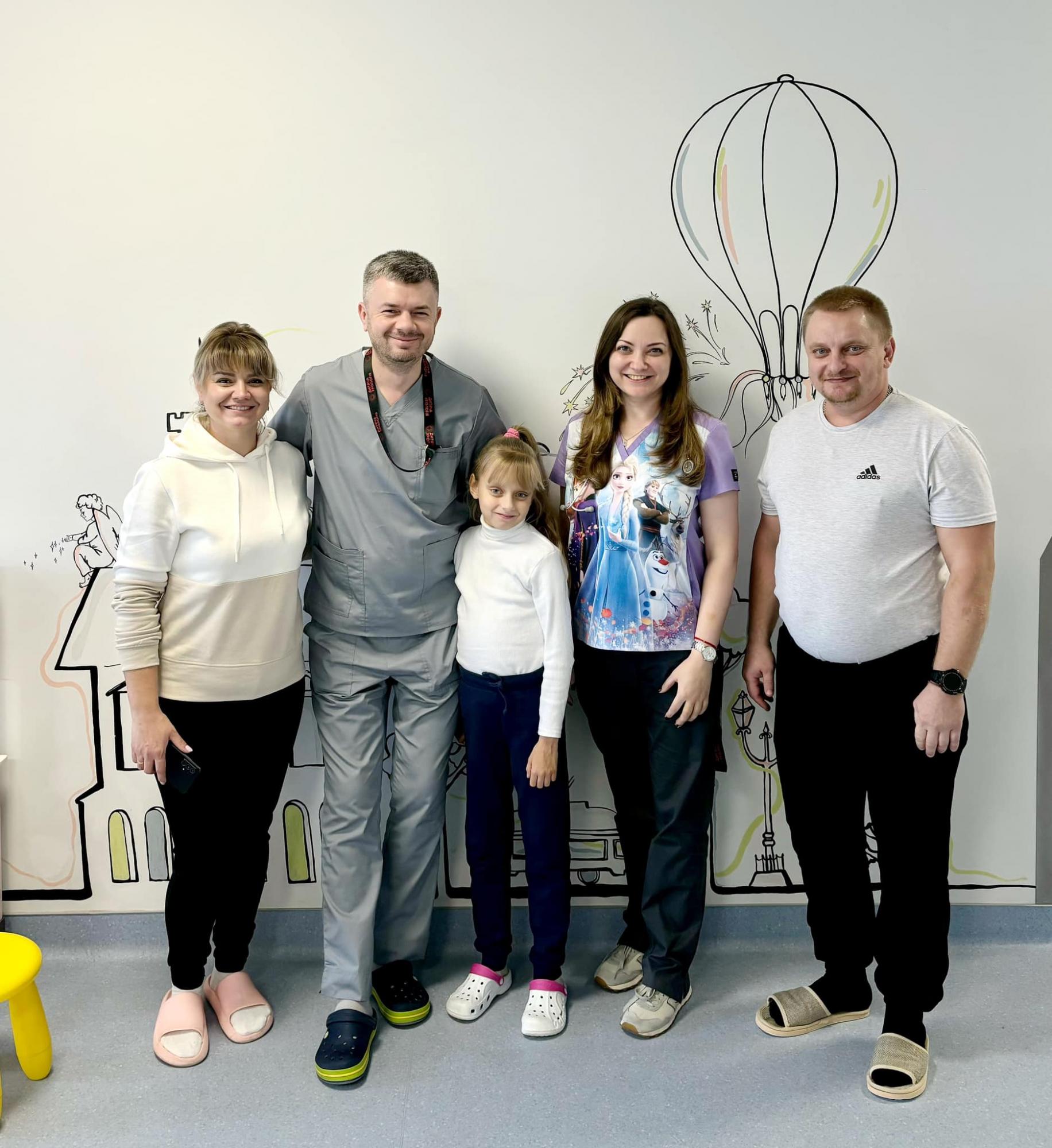 Военный отдал свою почку дочери: во Львове выполнили семейную пересадку (фото)