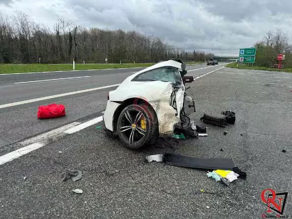 Ferrari розірвало навпіл: українська модель загинула у моторошній ДТП в Італії