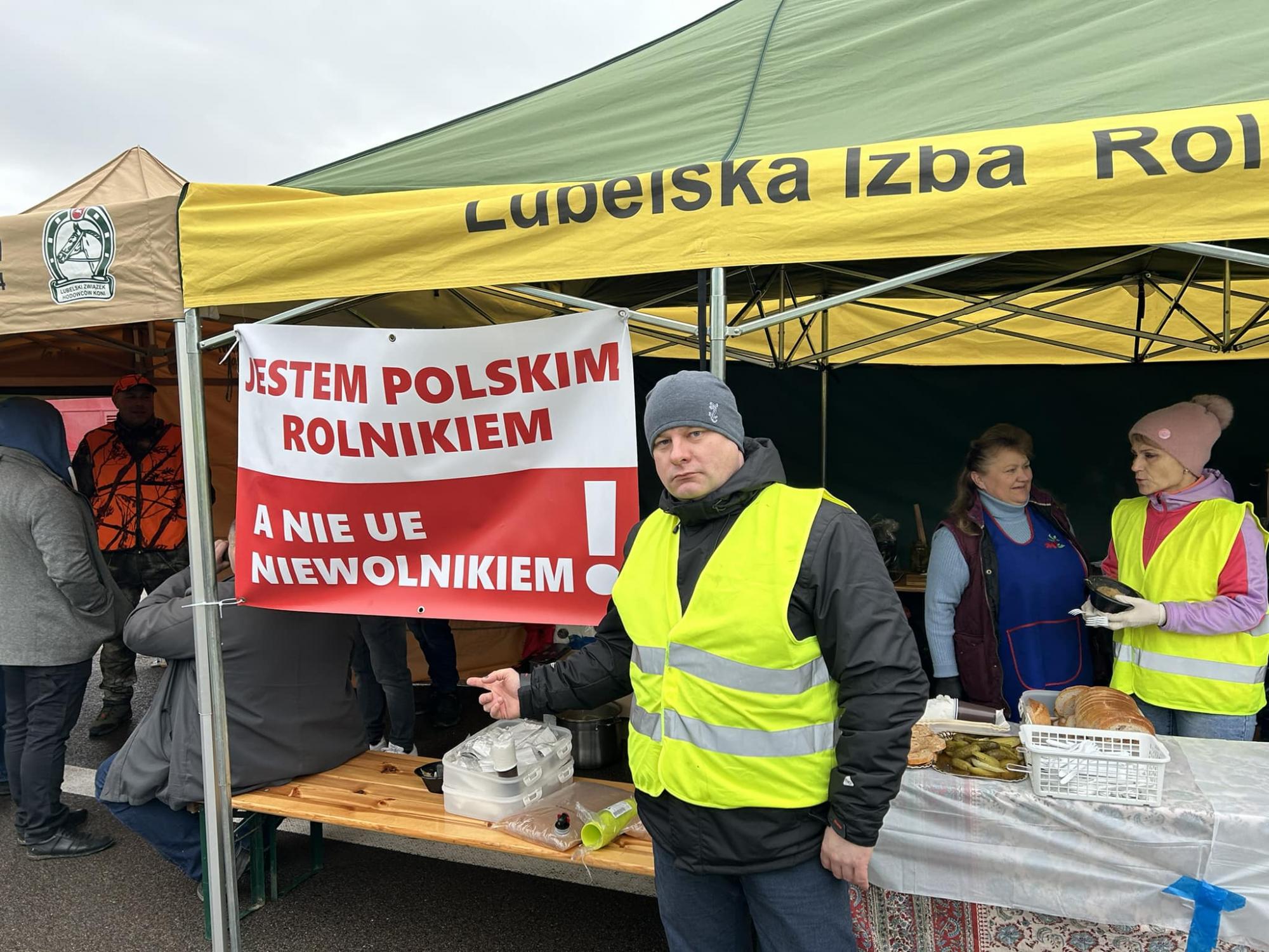 Знає "чий Крим" та захищає Палестину. Хто такий Рафал Меклер, який стоїть за блокуванням польського кордону