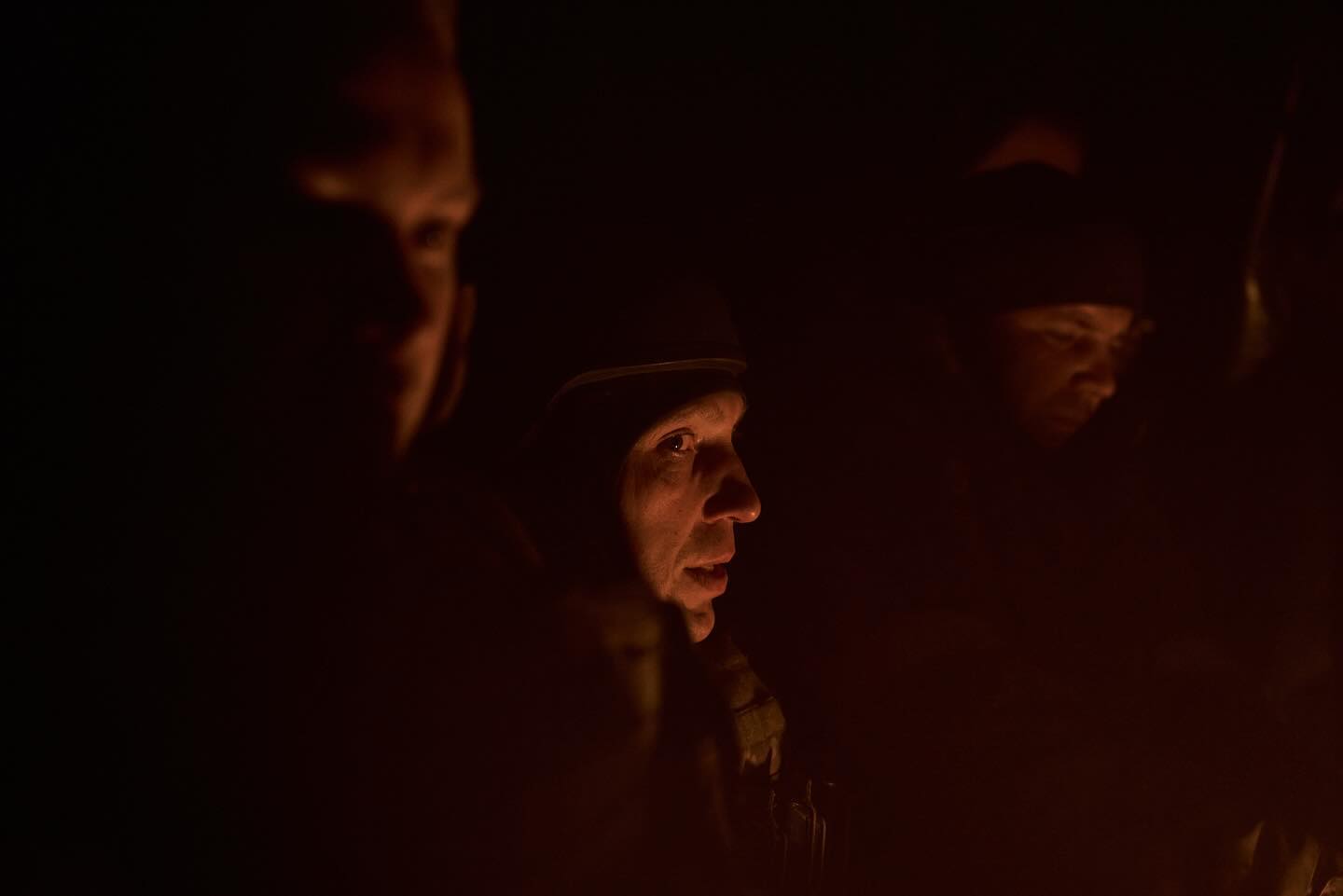 Фотографы показали, как наши воины штурмуют позиции россиян под Купянском: впечатляющие кадры