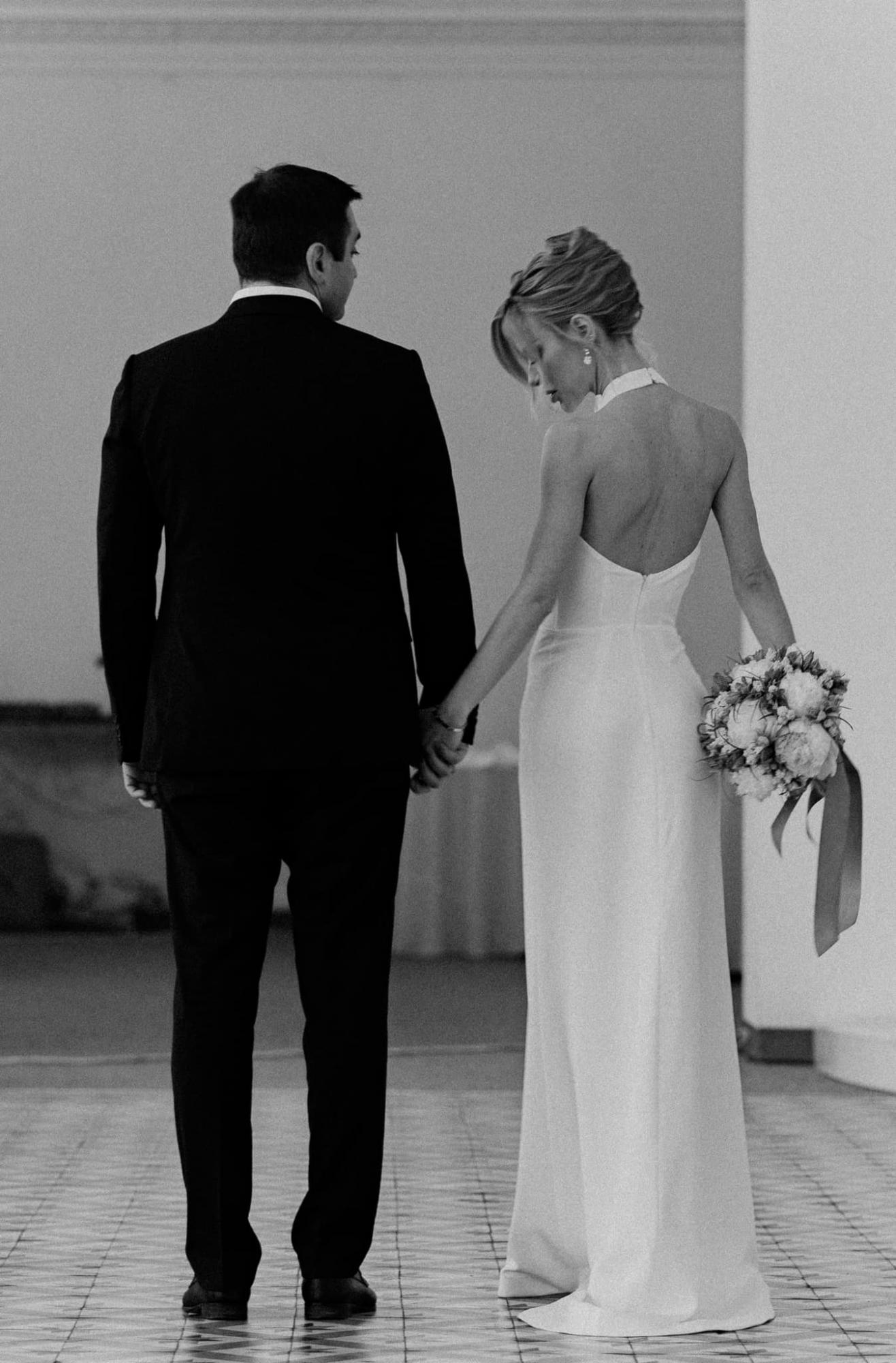 Міс Україна Всесвіт-2022 Вікторія Апанасенко вперше показала кадри з таємного весілля