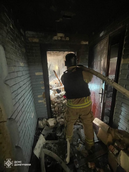 Aftermath of Russian strike on high-rise in Donetsk region revealed