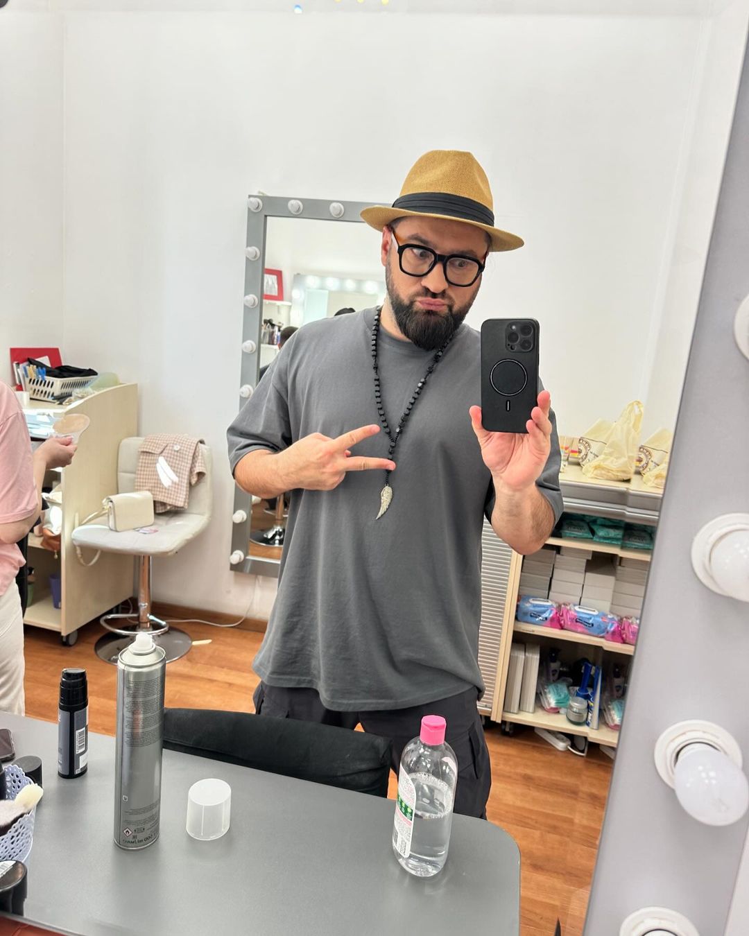 MELOVIN поссорился с известным ведущим: &quot;Пусть снимают с ротации&quot;