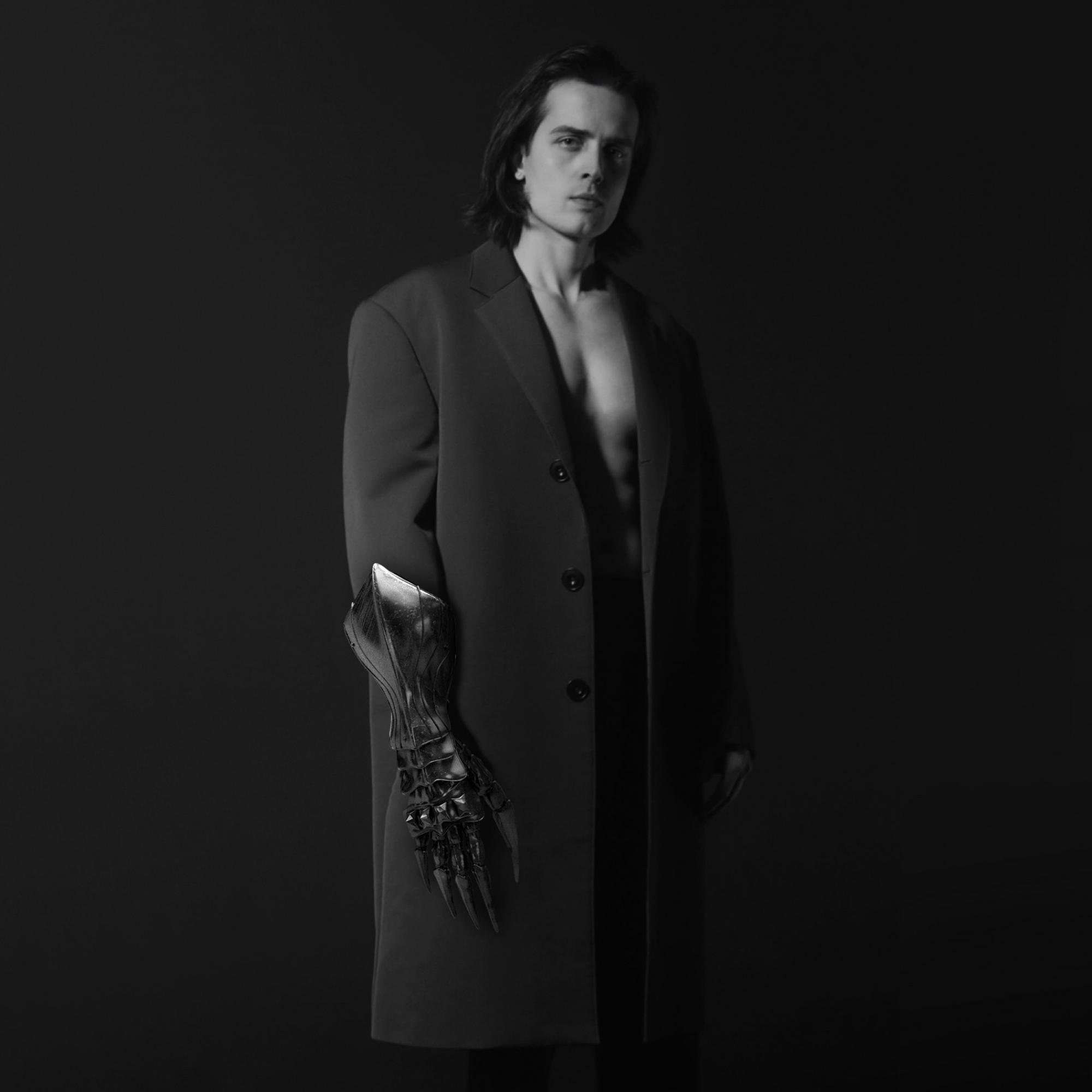 Чем сейчас занимается внук Софии Ротару: музыкант вышел на связь и сделал заявление