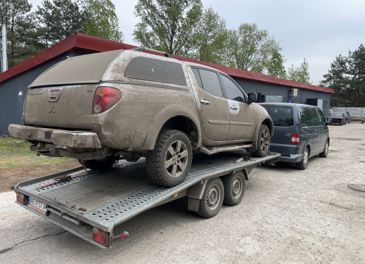 Таможня против волонтеров: как ввоз авто для ВСУ закончился судебной тяжбой и штрафами