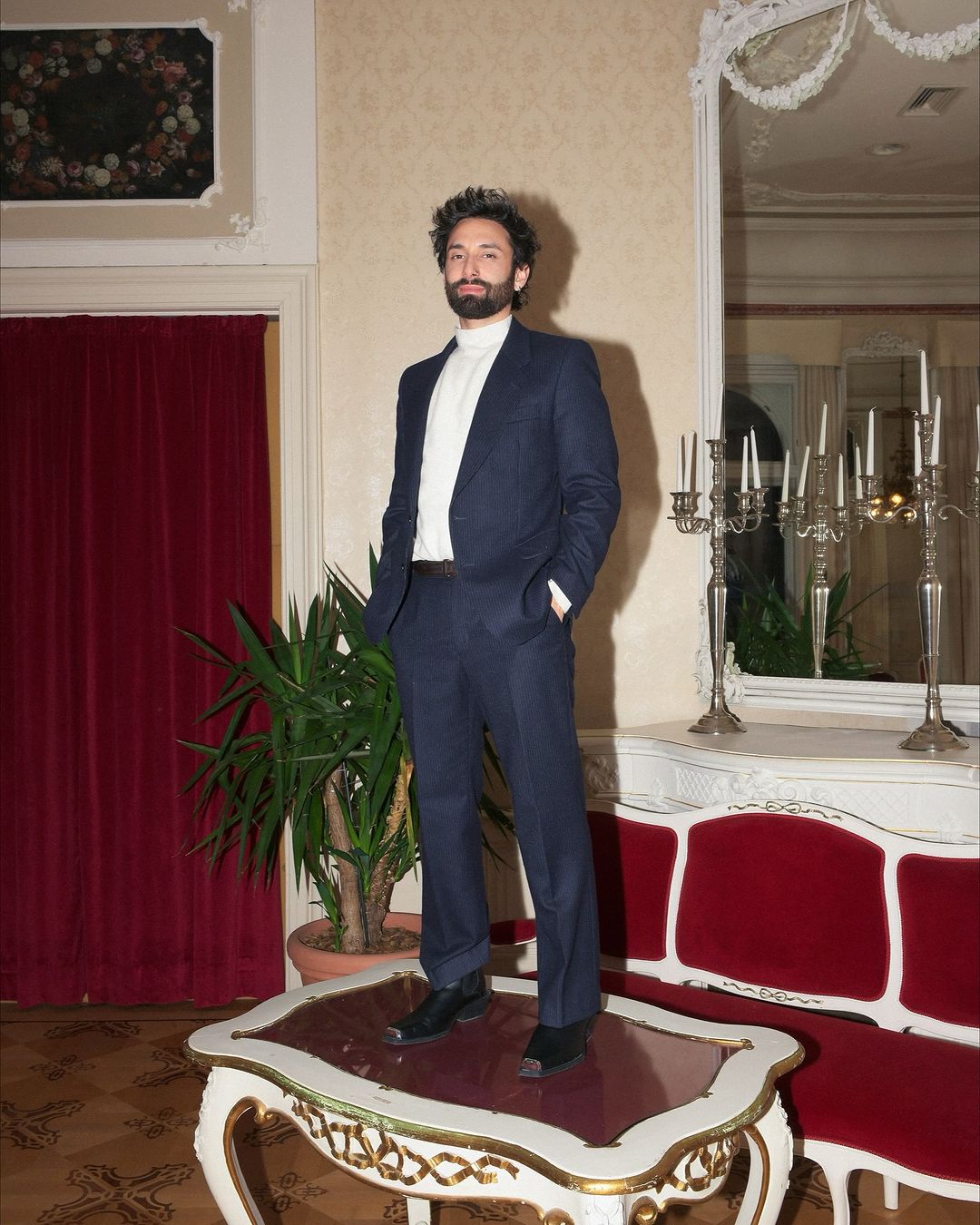 Як у звичайному житті виглядає Кончита Вурст. У це важко повірити (фото)