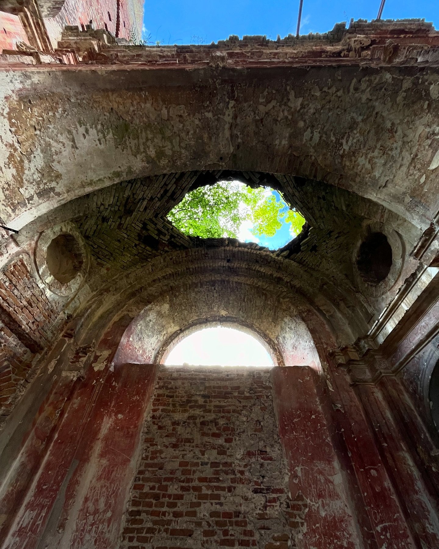 На Волыни обнаружили руины костела и монастыря кармелитов: что известно (фото)