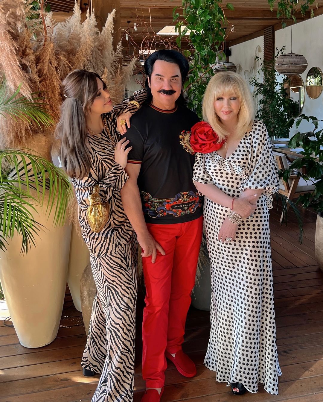 30 лет брака. Зибров показал, как сегодня выглядит его жена Марина