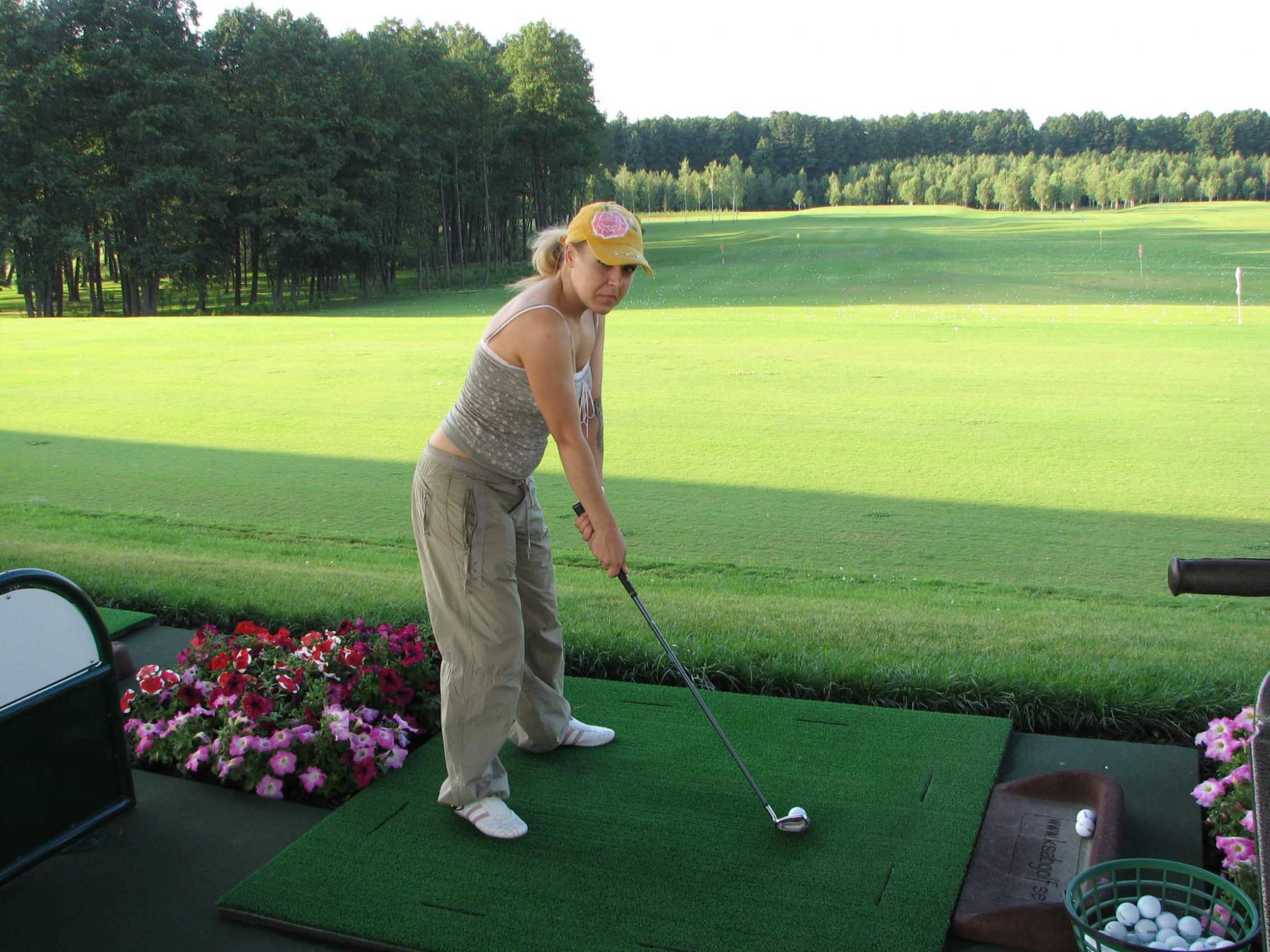 Що стало з Ольгою Юнаковою - зіркою 90-х, яка перебралася жити до Іспанії (фото)