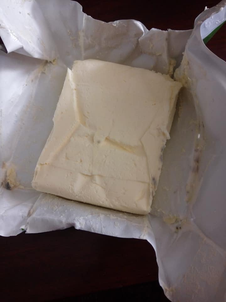 Українцям "втюхують" підроблене вершкове масло: як обрати якісний продукт за нормальні гроші