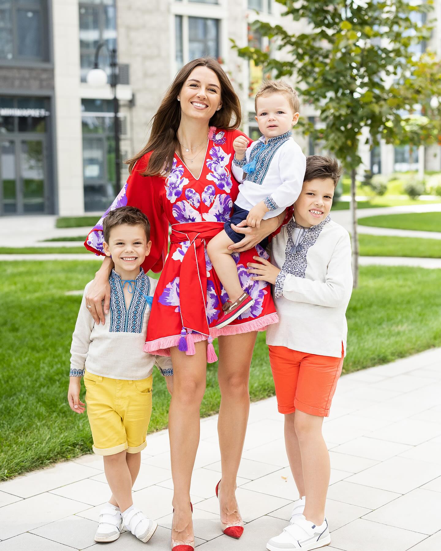 Звезды в вышиванках: 10 самых стильных украинских знаменитостей