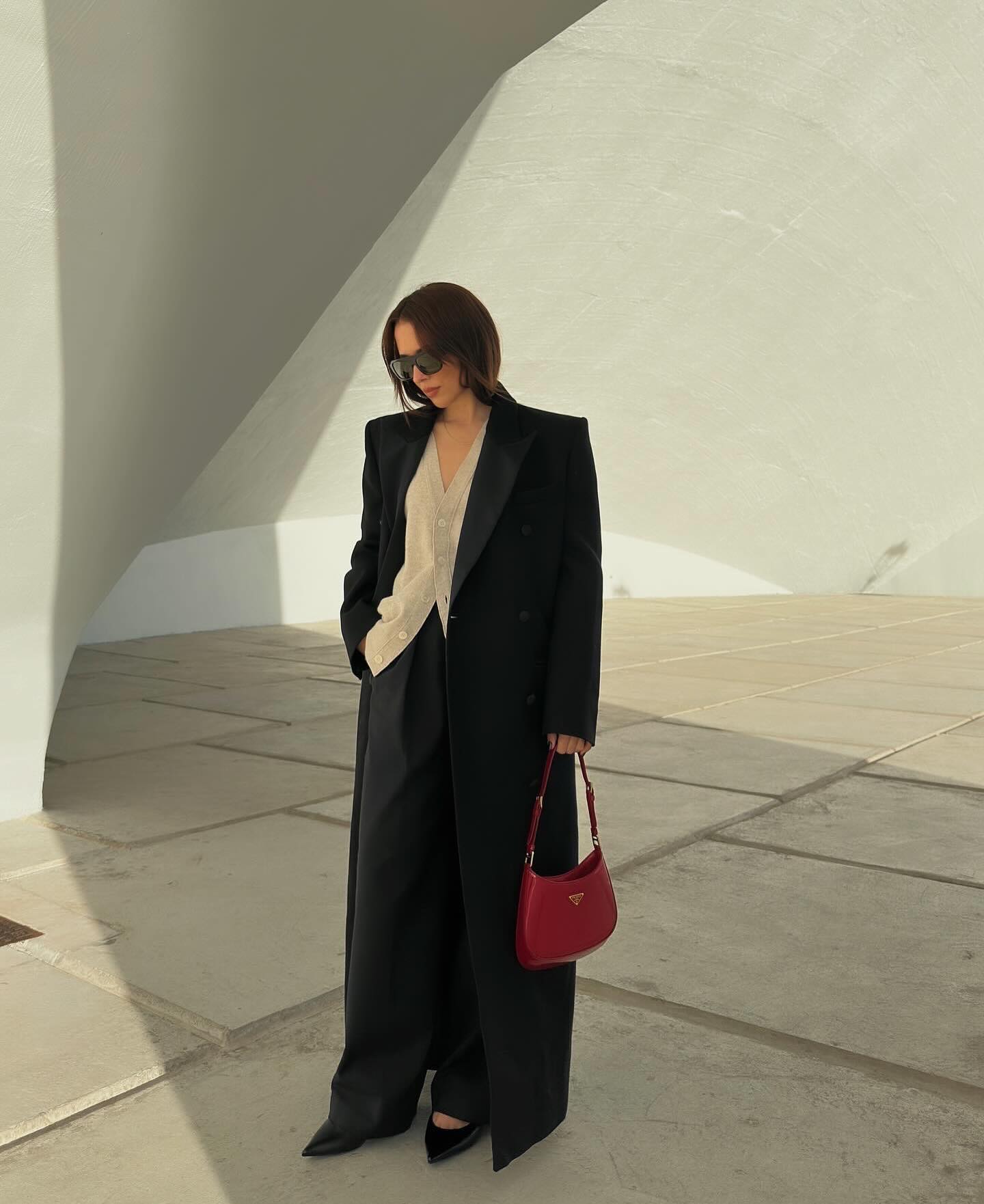 Який колір додати до свого базового осіннього гардеробу, щоб бути найстильнішою (фото)