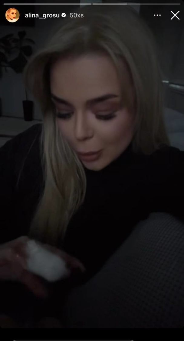 Аліна Гросу серйозно травмувалася у Буковелі. Співачку відправили до хірурга