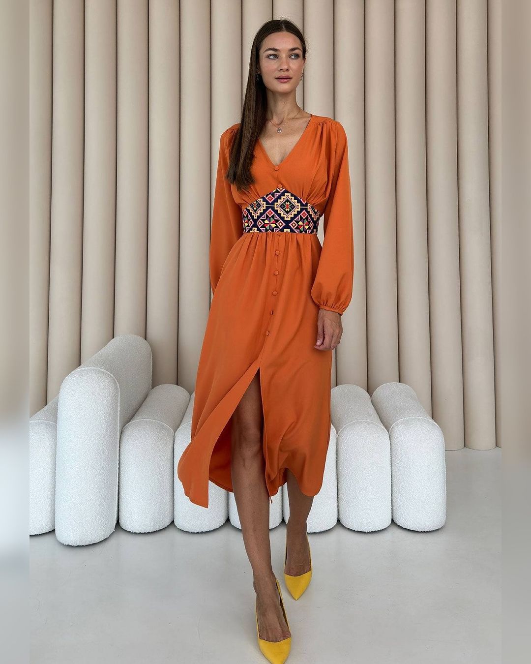 5 модных образов для празднования Дня Независимости Украины 2024