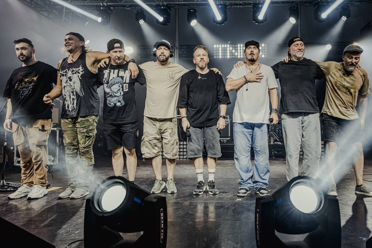 &quot;Мне поставили импланты в шею&quot;: Фоззи из ТНМК поделился подробностями о своих операциях