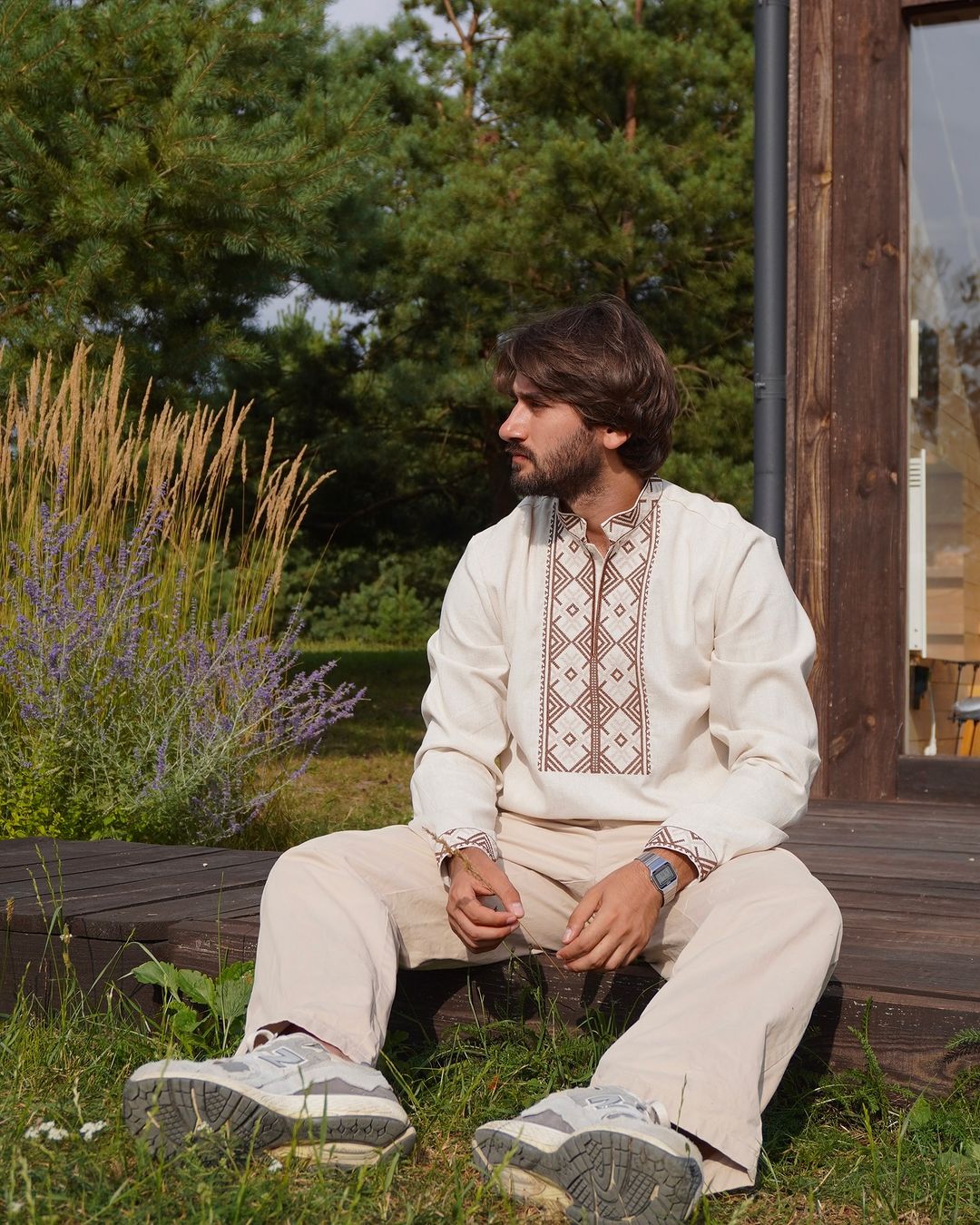 5 модних образів для святкування Дня Незалежності України 2024