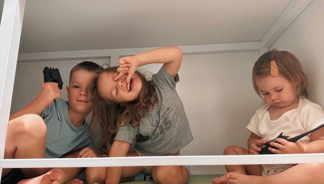 &quot;Ничто так не болит, как человеческие потери&quot;: звезды отреагировали на массированную ракетную атаку РФ по Украине