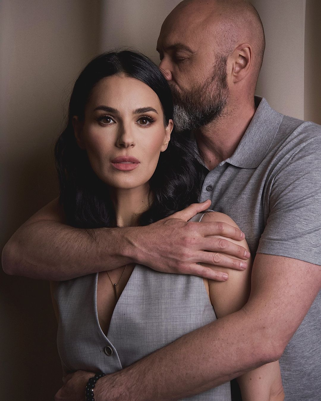 Ефросинина высказалась о разлуке с мужем-военным: &quot;Ненавижу, когда он уезжает&quot;