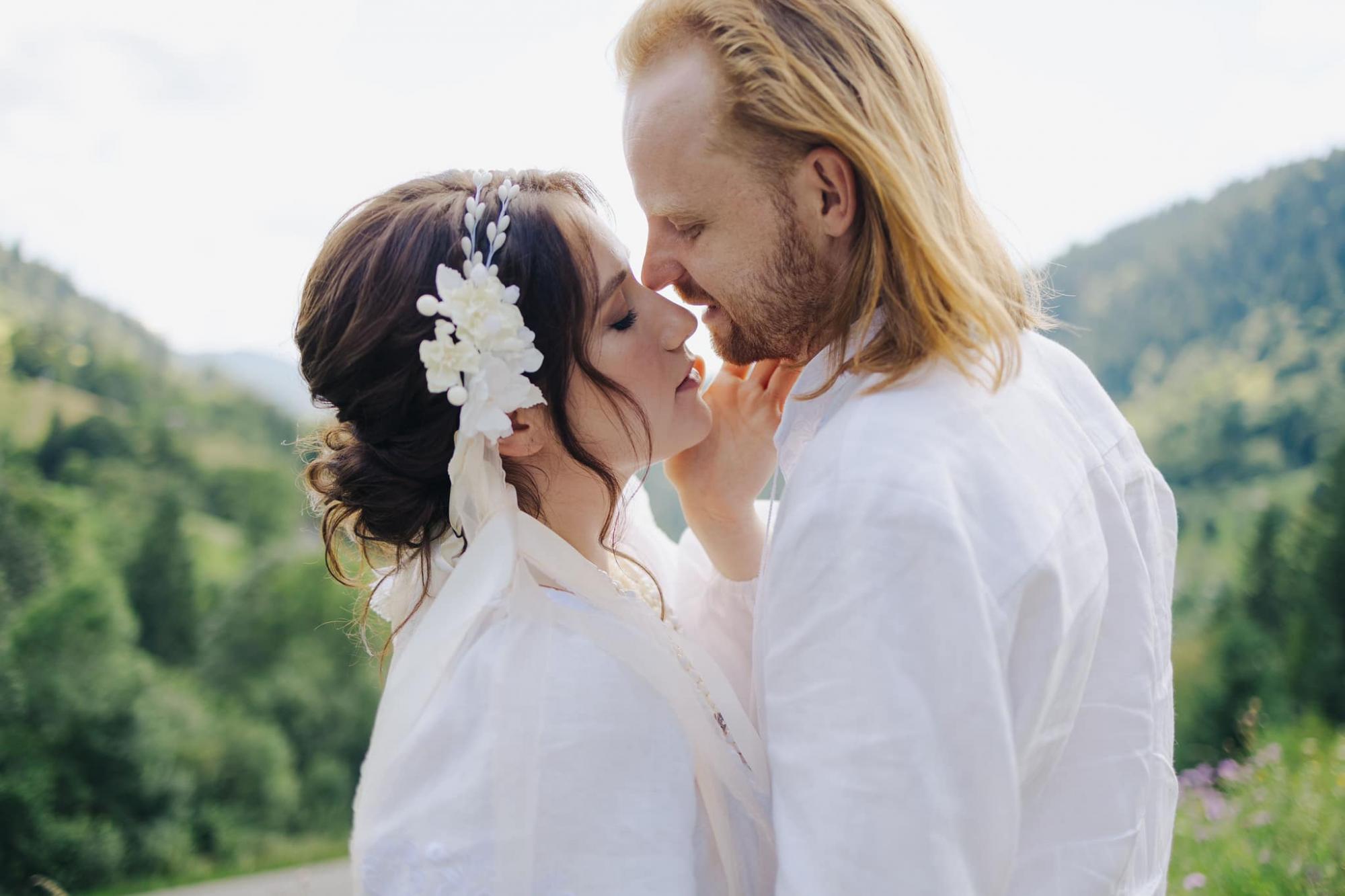 Зірка серіалу &quot;Спіймати Кайдаша&quot; вийшла заміж і показала фото з весілля