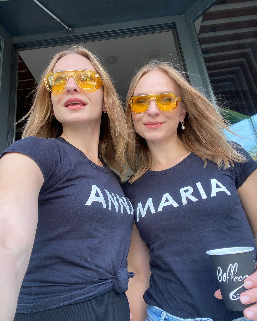 Питання про Крим ледь не коштувало їм кар'єри: що стало з сестрами Опанасюк з дуету Anna Maria