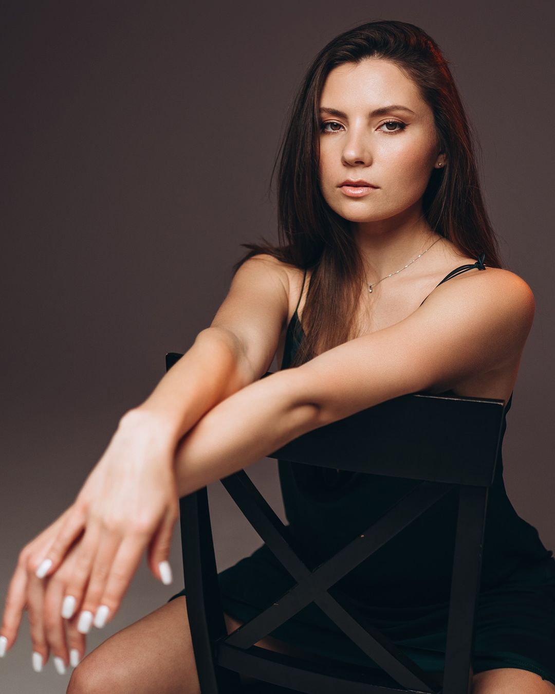 Зірка серіалу &quot;Спіймати Кайдаша&quot; вразила ефектною фотосесією: як виглядає акторка