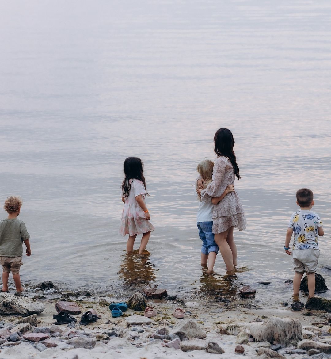 Вторая операция позади: Мирошниченко честно рассказали о лечении названного сына