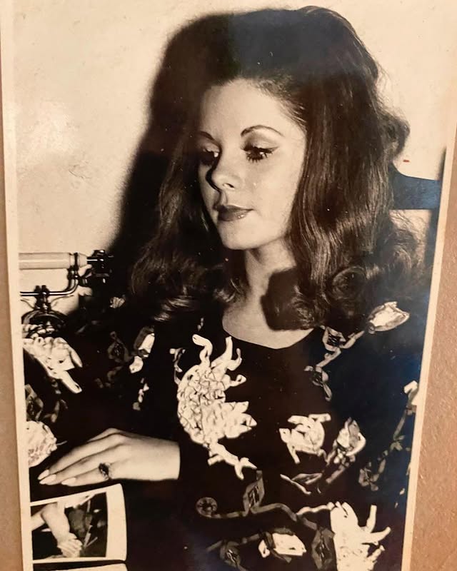 Уже не такая горячая. Как сейчас выглядит звезда бразильских сериалов 00-х Вера Фишер