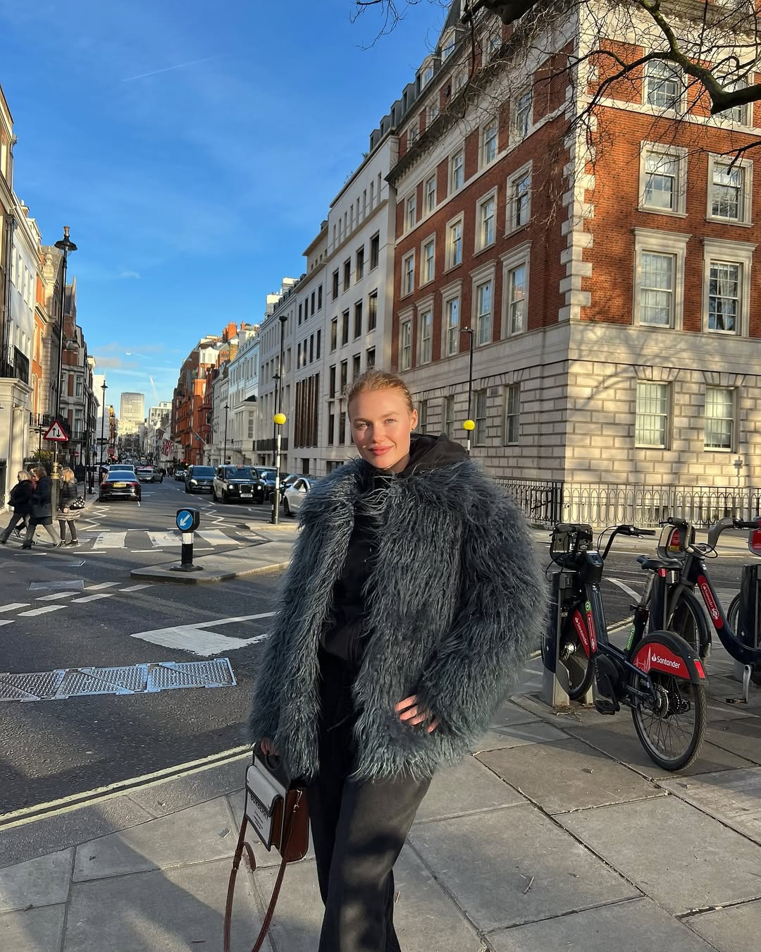 Финалистка &quot;Холостяка-13&quot; честно ответила, сколько тысяч долларов зарабатывает в месяц