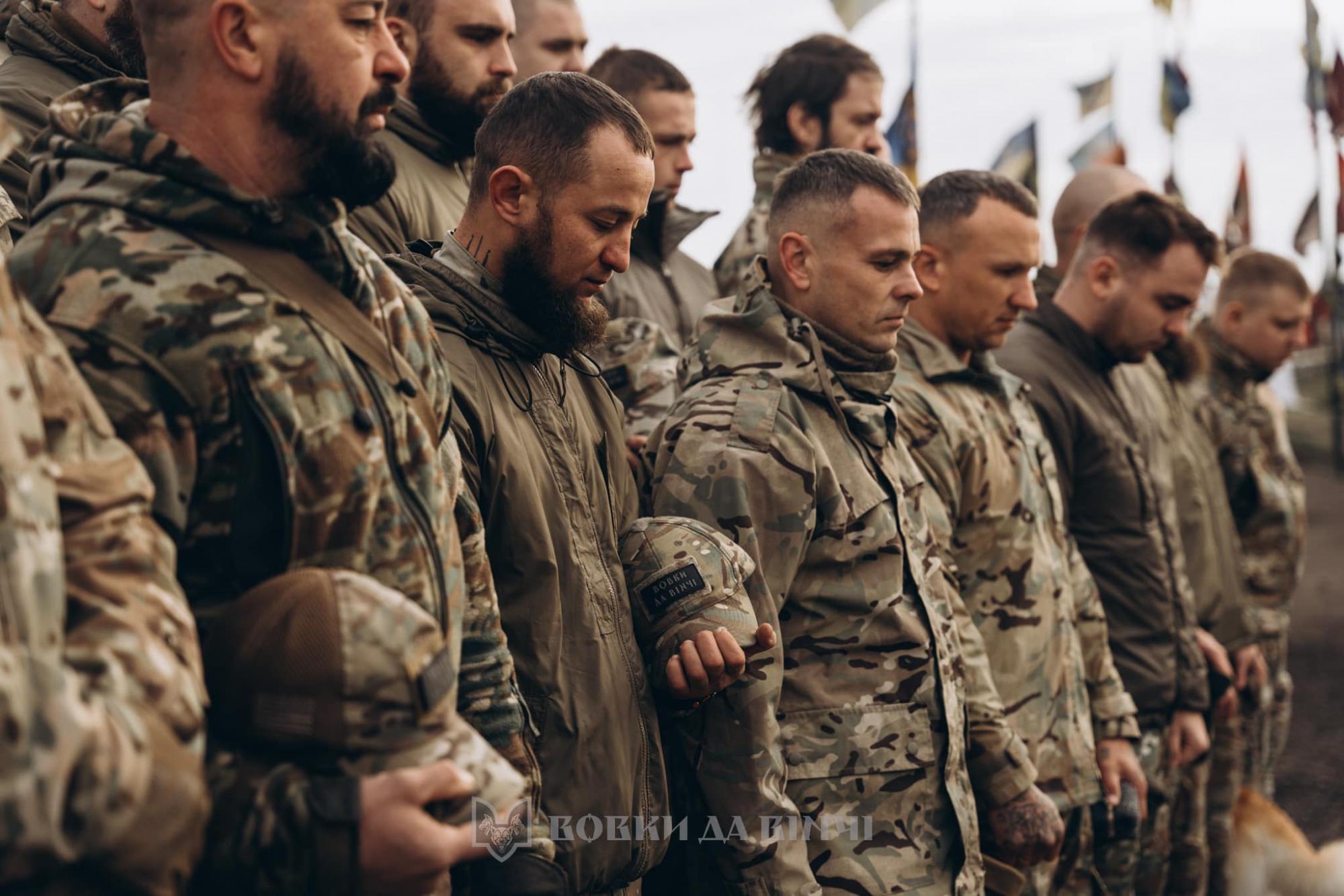 &quot;Пам'ять житиме вічно&quot;. Як у день народження &quot;Да Вінчі&quot; українці вшановують Героя