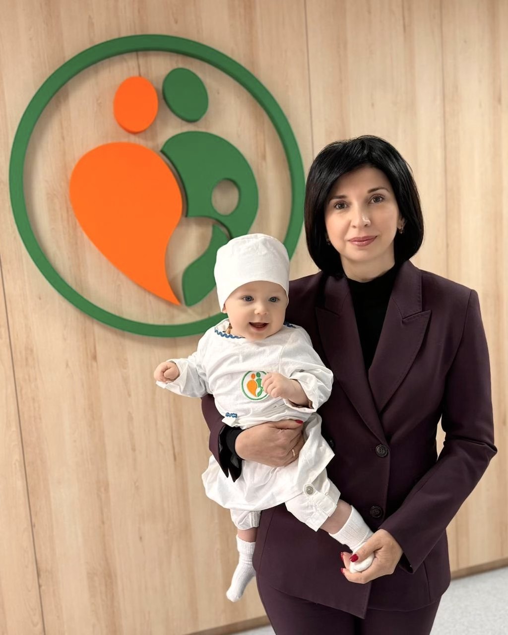 Во Львове женщина через суд вернула ребенка, оставленного в &quot;Окне жизни&quot;