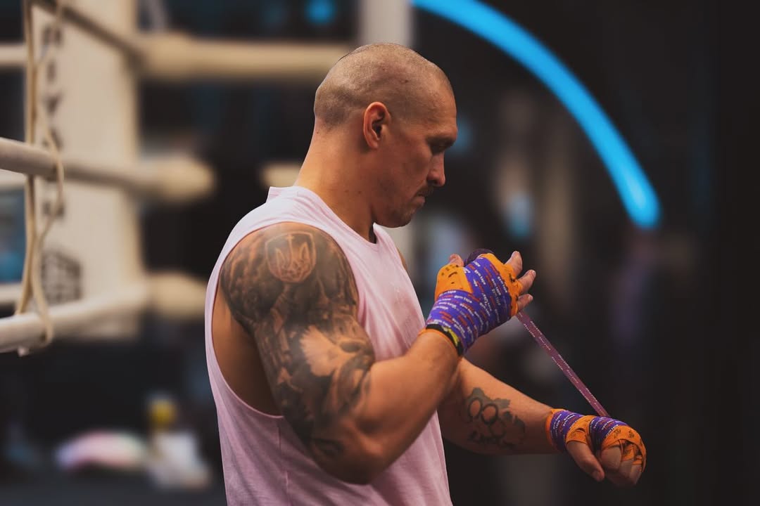 Стало известно, чем Усик может заняться после окончания карьеры боксера